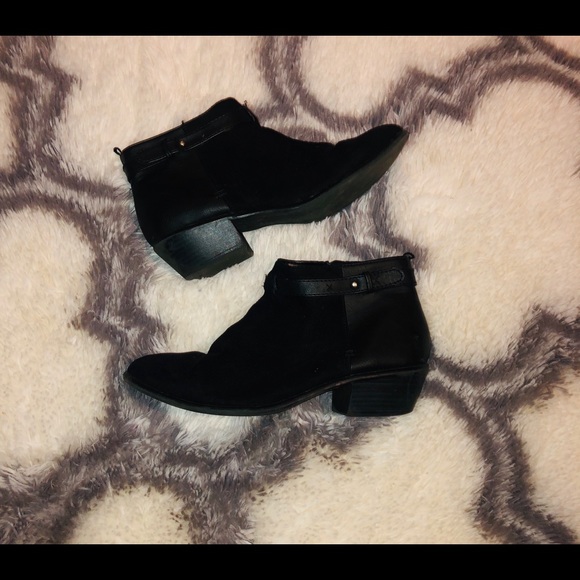 Black suede top booties - Picture 6 of 8